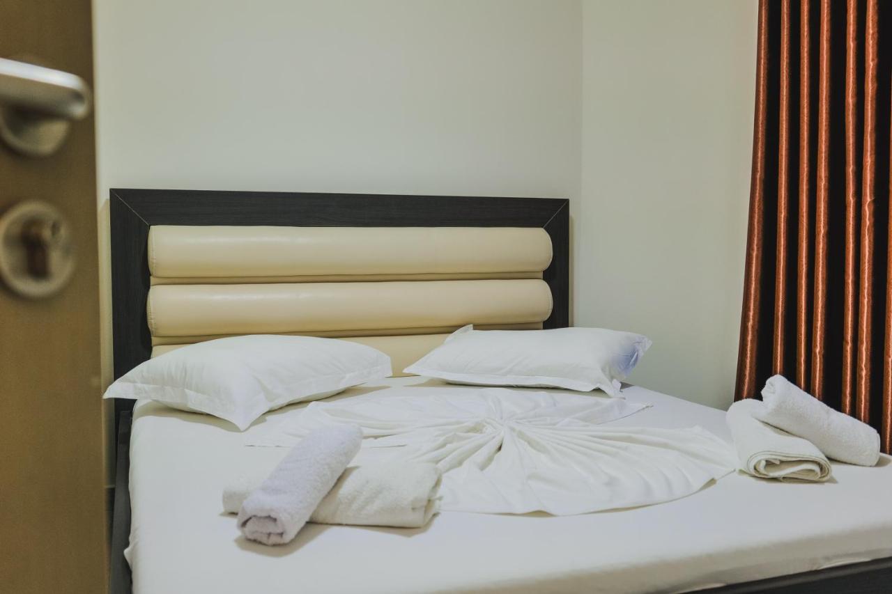Summer Dream Hotel Sarande Bagian luar foto