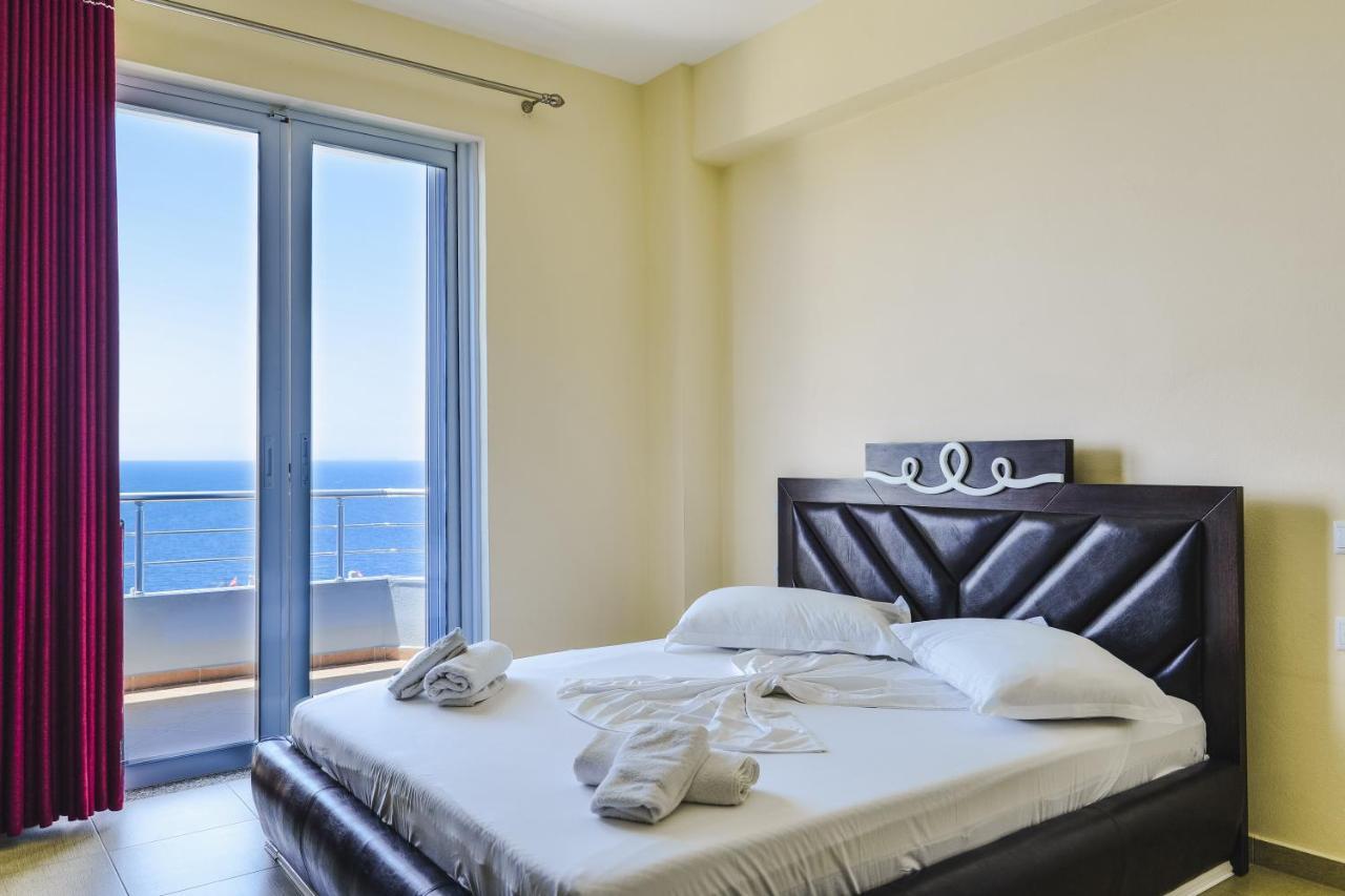 Summer Dream Hotel Sarande Bagian luar foto