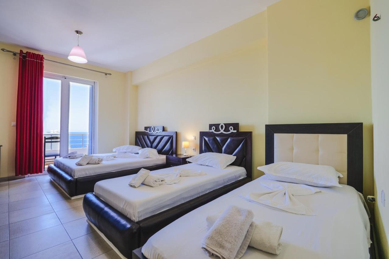 Summer Dream Hotel Sarande Bagian luar foto