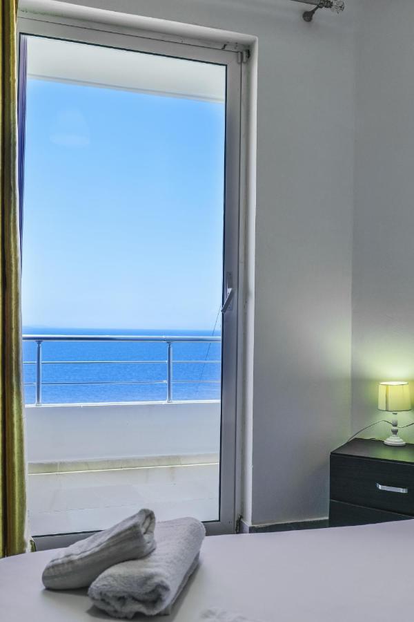 Summer Dream Hotel Sarande Bagian luar foto