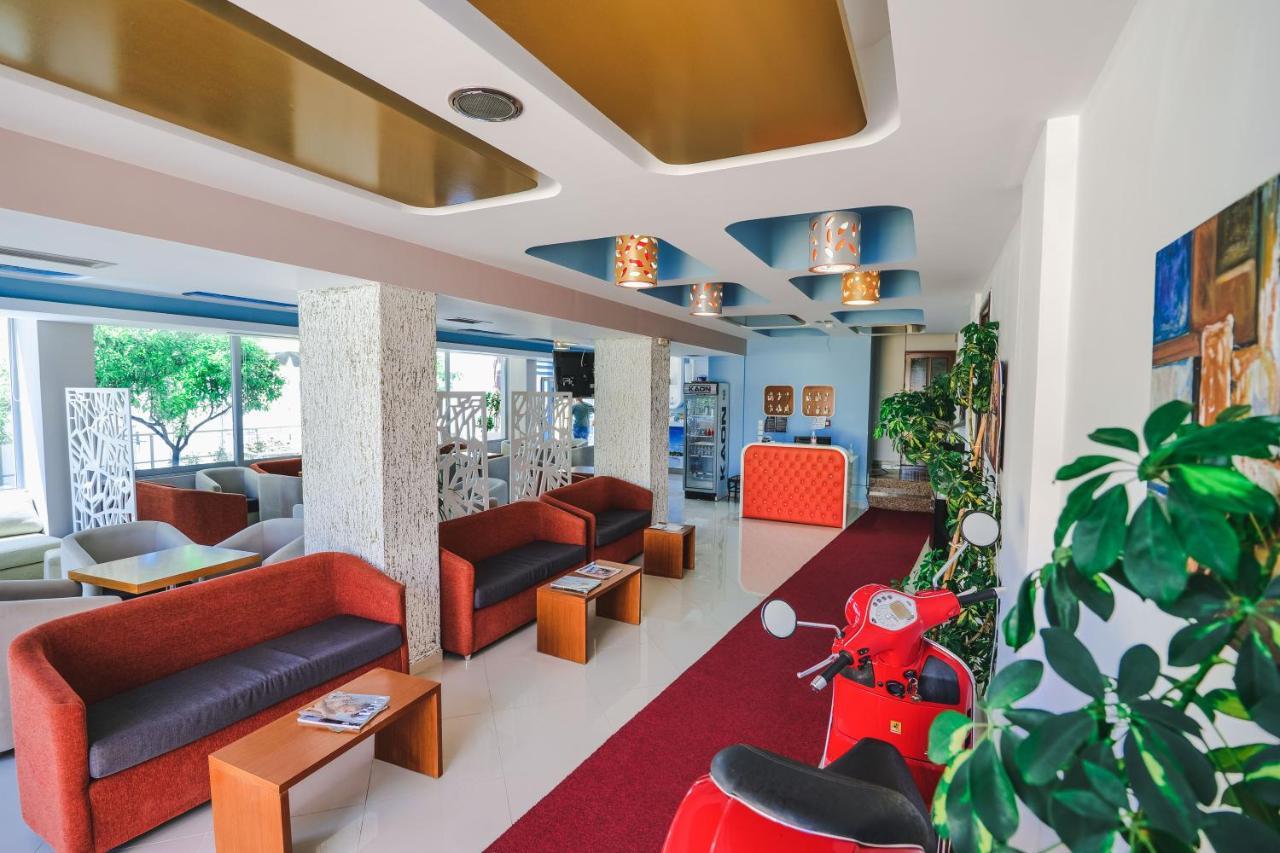 Summer Dream Hotel Sarande Bagian luar foto